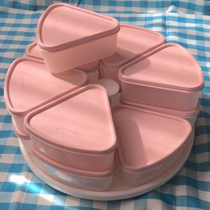 Vintage Tupperware lazy Susan
